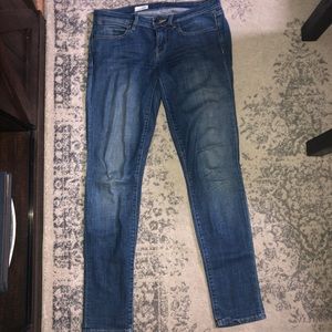 Great summer skinny jean!